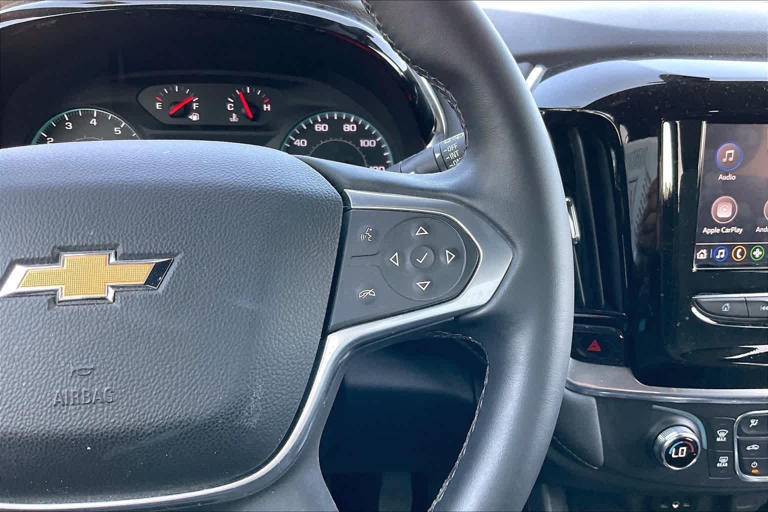 Used 2023 Summit White Chevrolet LT Cloth image 22