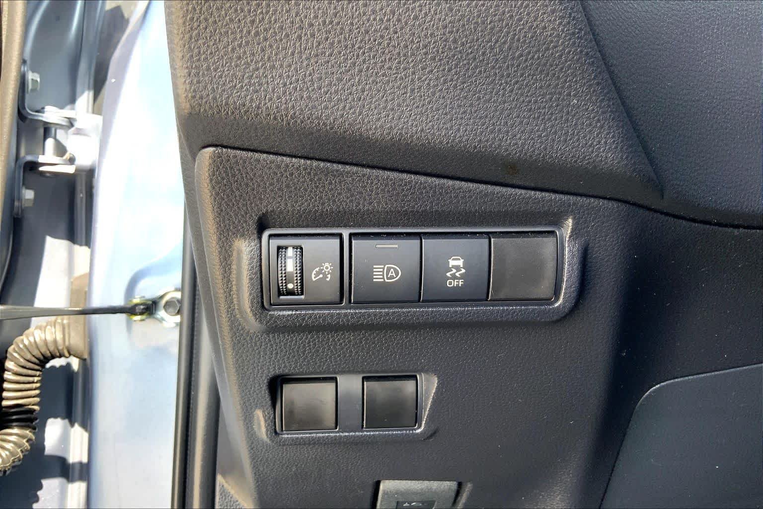 Used 2026 Celestite Toyota XLE image 33