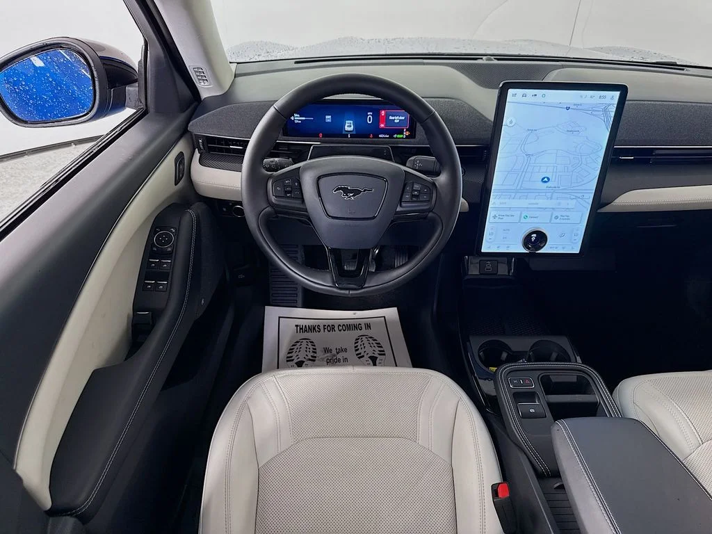 Certified Used 2025 Velocity Blue Metallic Ford Premium image 3