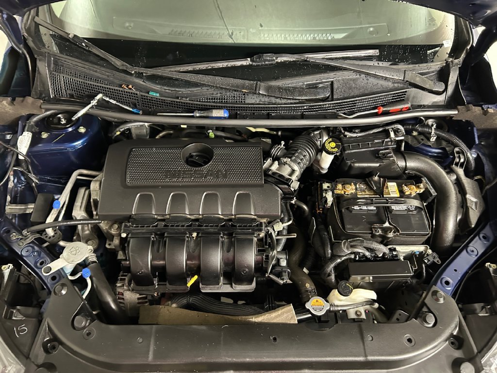 Used 2018 Blue Nissan SV image 21