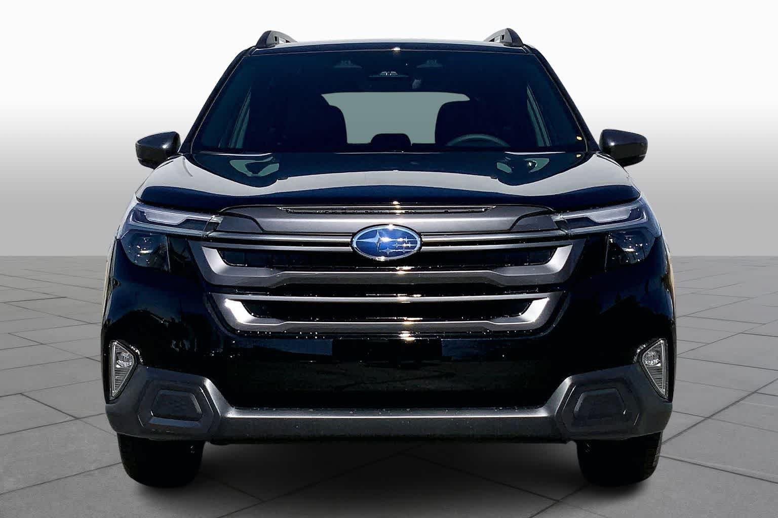 New 2026 CRYSTAL BLACK SILICA Subaru Limited image 3