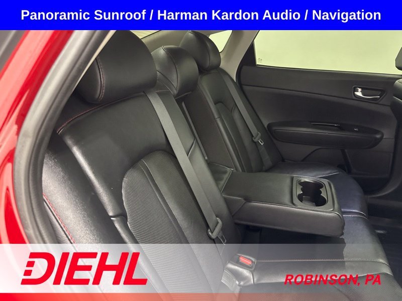 Used 2018 Red Kia SX image 9