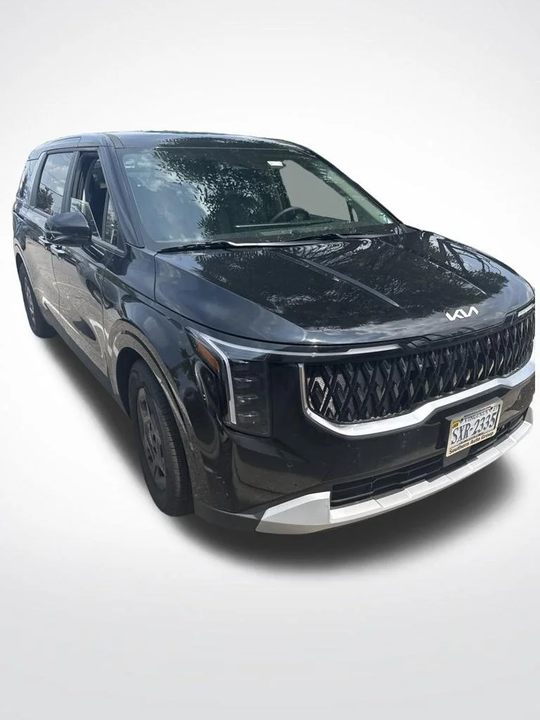 Used 2026 Black Kia LXS image 2