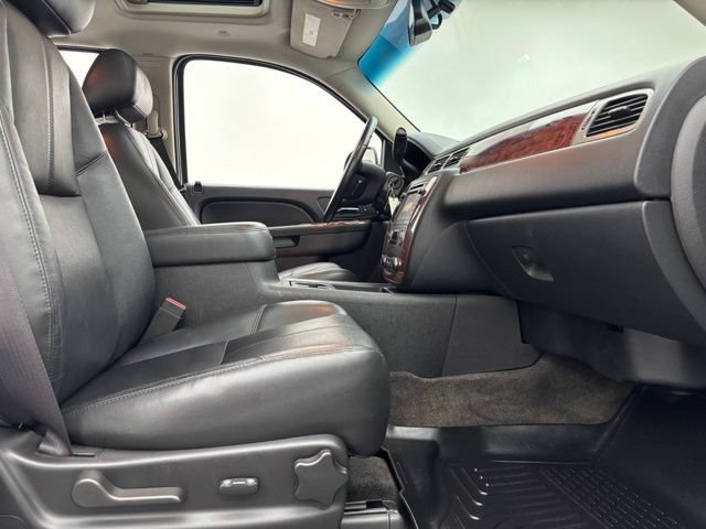 Used 2012 SILVER ICE METALLIC Chevrolet LT image 30