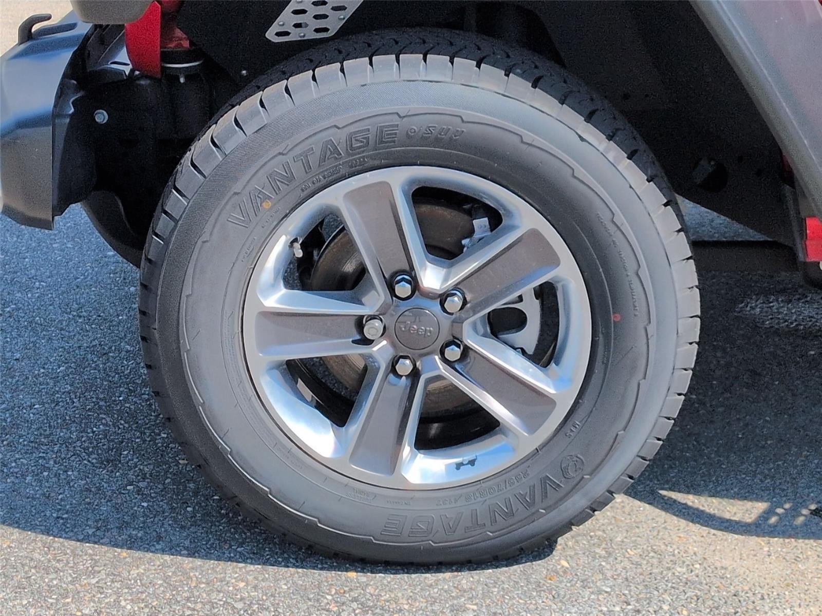Used 2020 Firecracker Red Clearcoat Jeep North Edition image 10