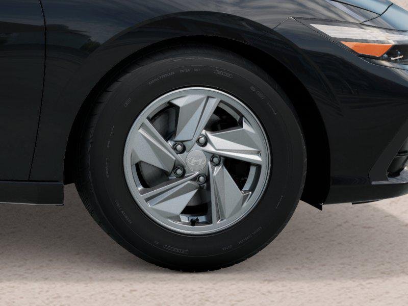 New 2026 Abyss Black Hyundai SE image 8
