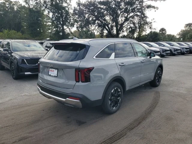 New 2026 Wolf Gray Kia S image 2