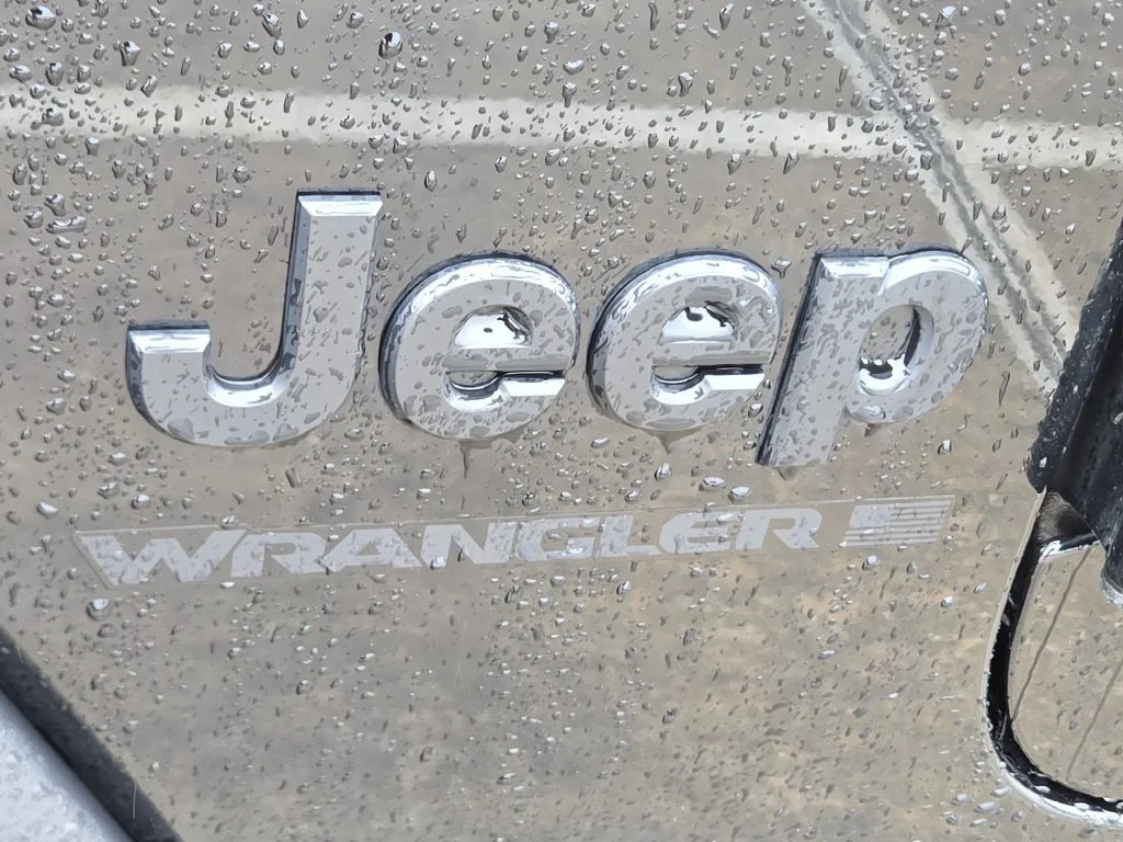 Used 2023 Black Jeep 2-Door Sport 4x4 image 9