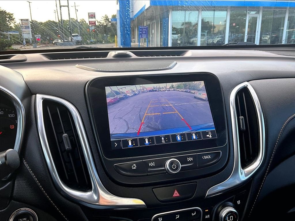 Used 2020 Gray Chevrolet Premier image 18