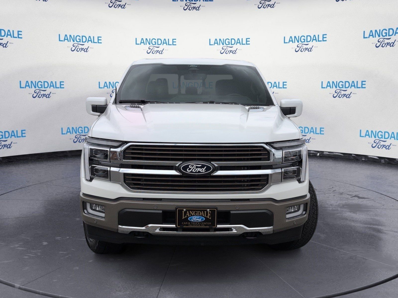 New 2026 Star White Metallic Tri-Coat Ford King Ranch image 12