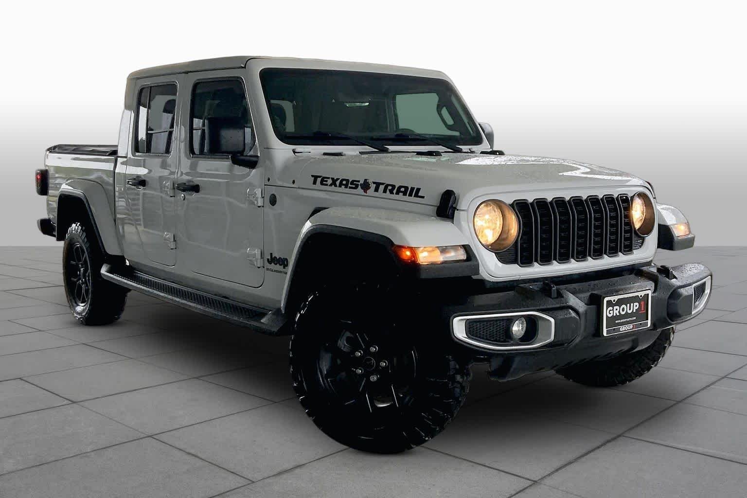 Used 2024 Bright White Clearcoat Jeep Texas Trail image 3