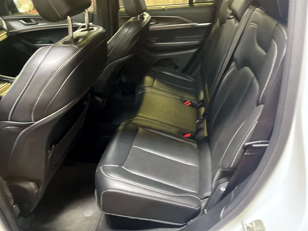 Used 2024 Bright White Jeep Limited image 8