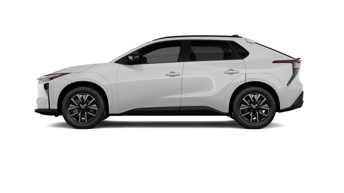 New 2026 Wind Chill Pearl Toyota XLE image 3