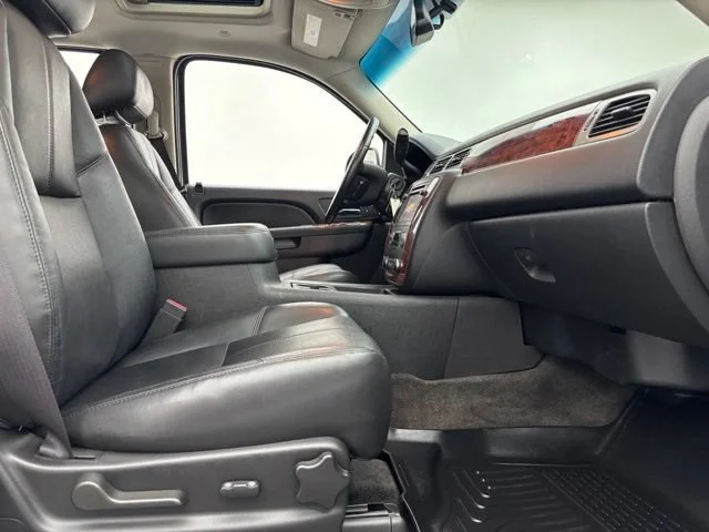 Used 2012 SILVER ICE METALLIC Chevrolet LT image 30