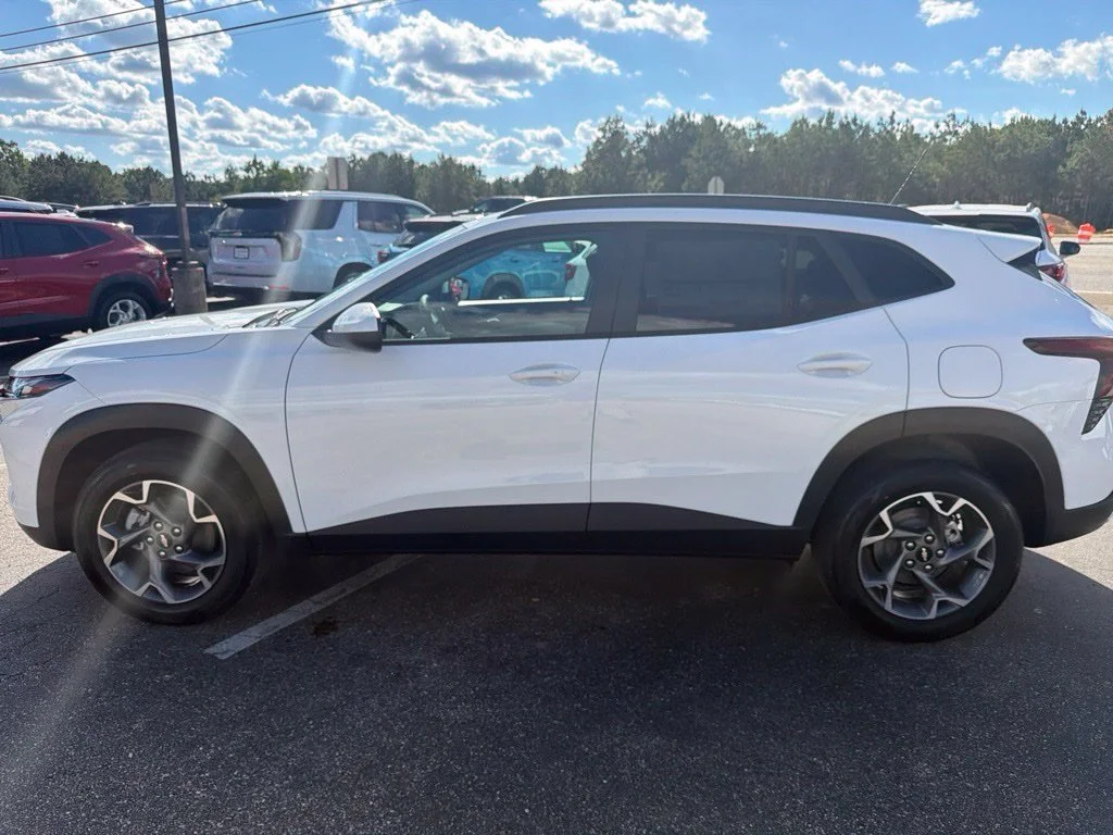 New 2026 Summit White Chevrolet LT image 2