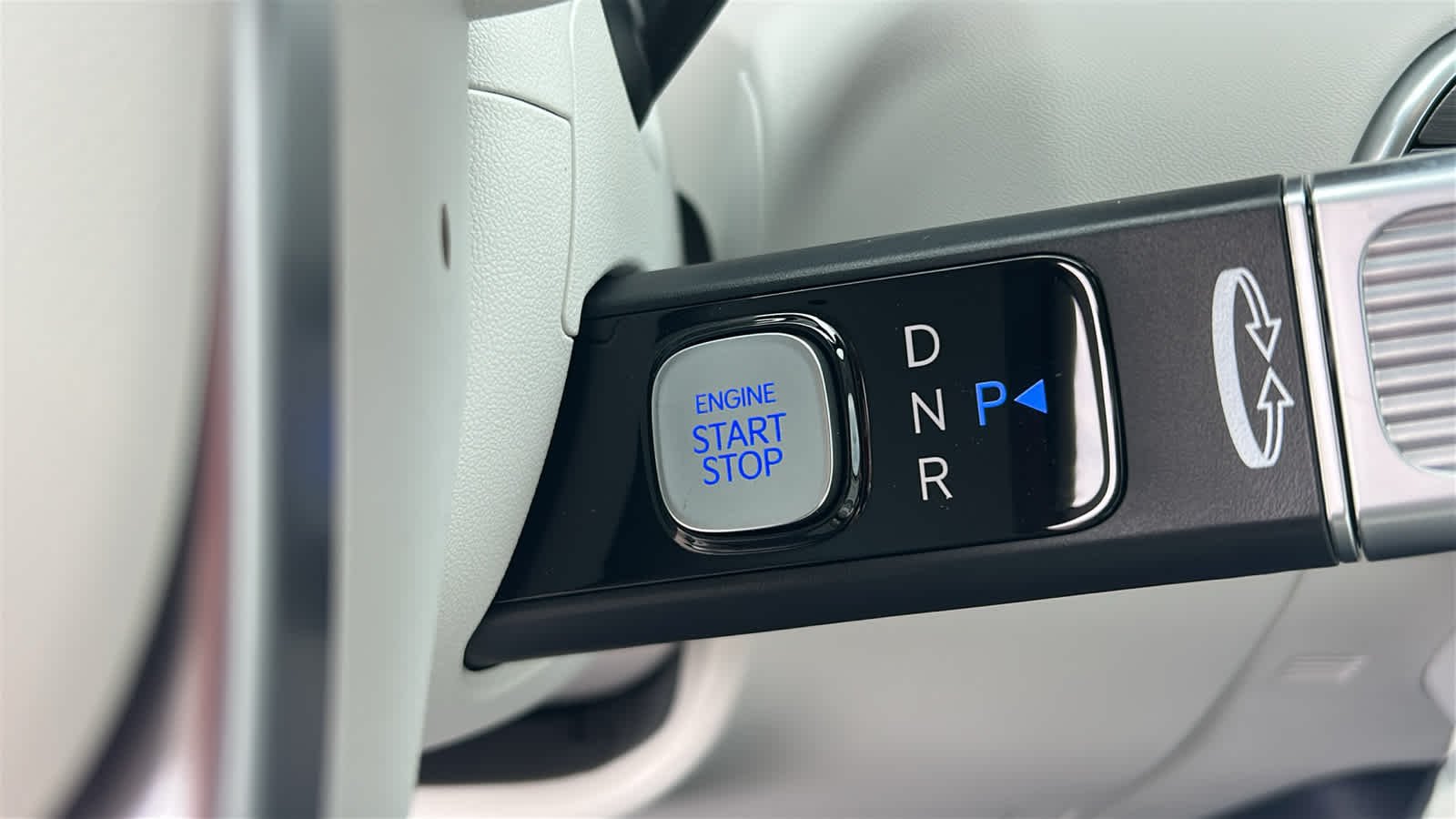 New 2026 Ecotronic Gray Pearl Hyundai Calligraphy image 17
