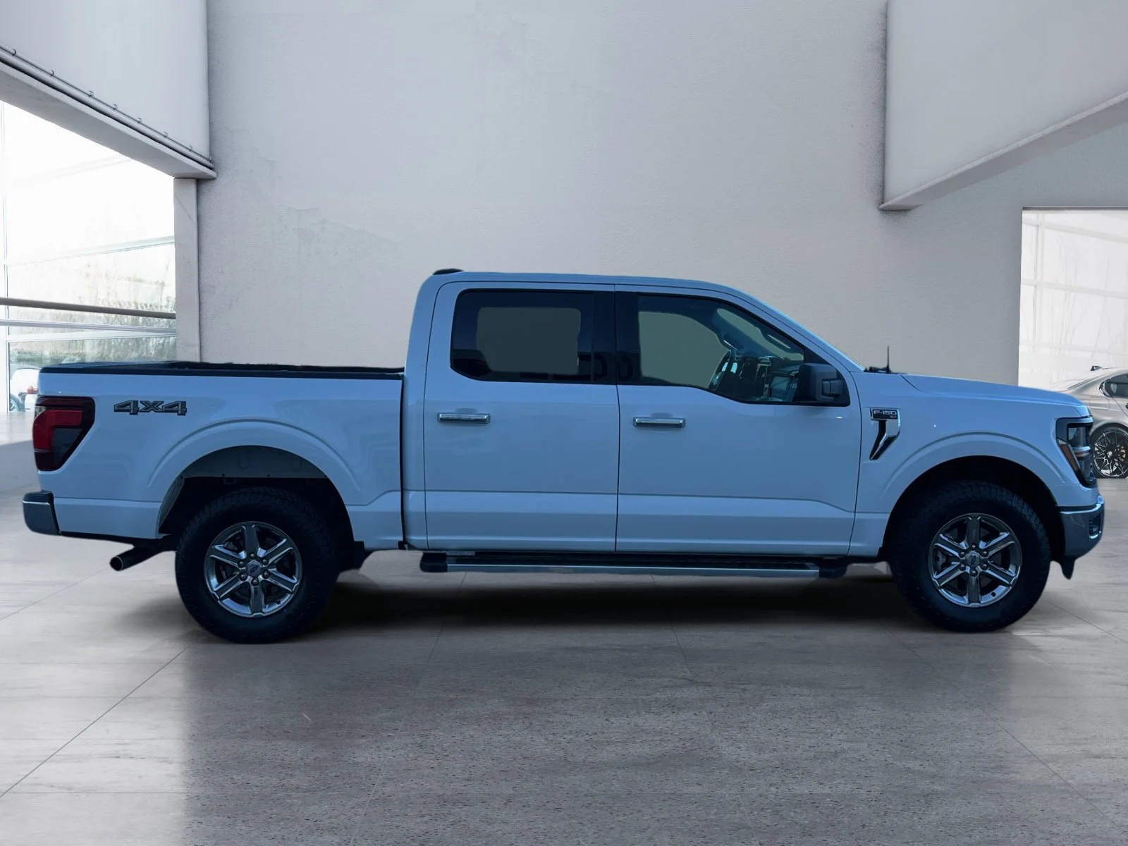 Used 2025 White Ford XLT image 6