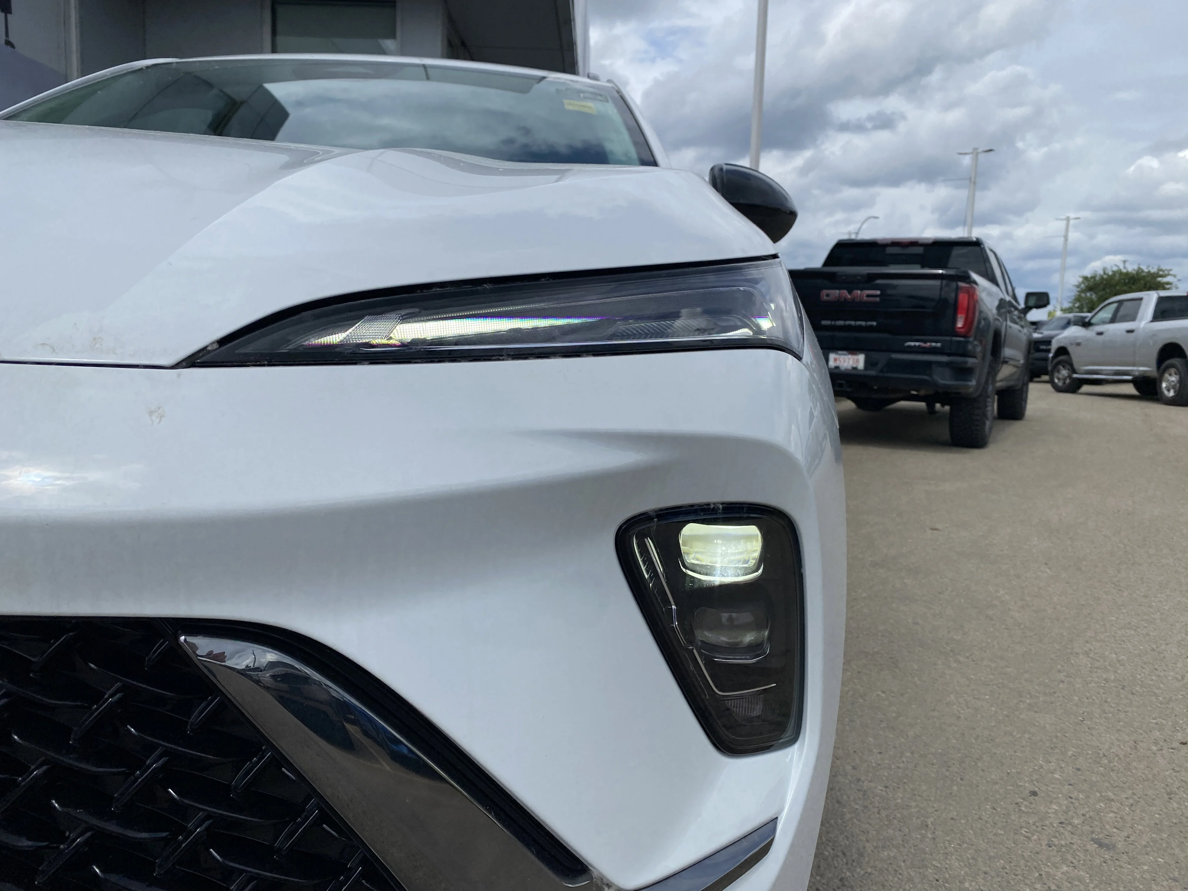 New 2026 Summit White Buick Sport Touring image 10