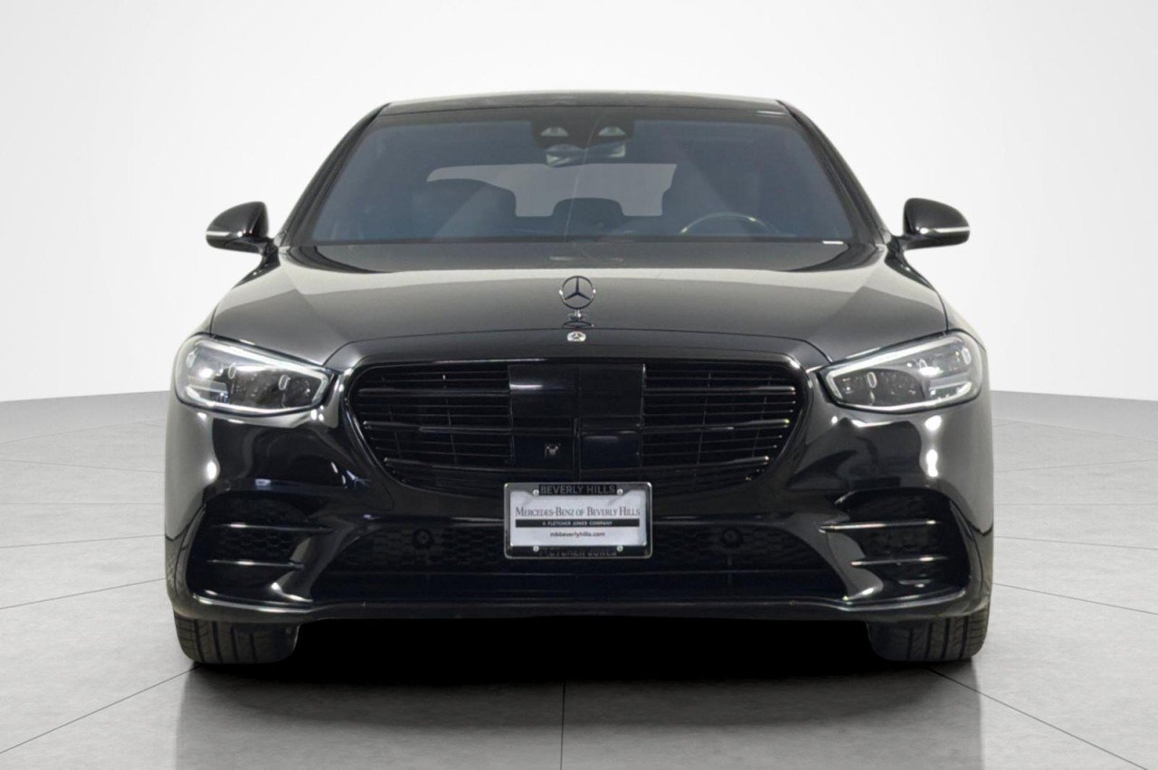 Certified Used 2022 Black Mercedes-Benz S 580 image 8