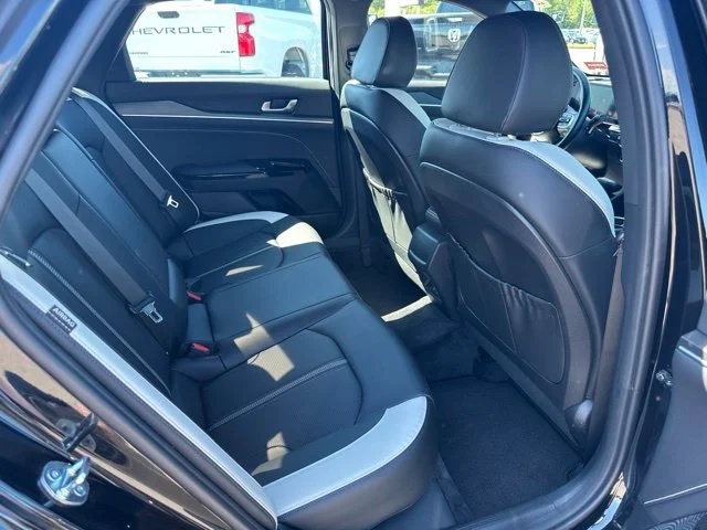 2026 Kia K5 GT-Line - Photo 10