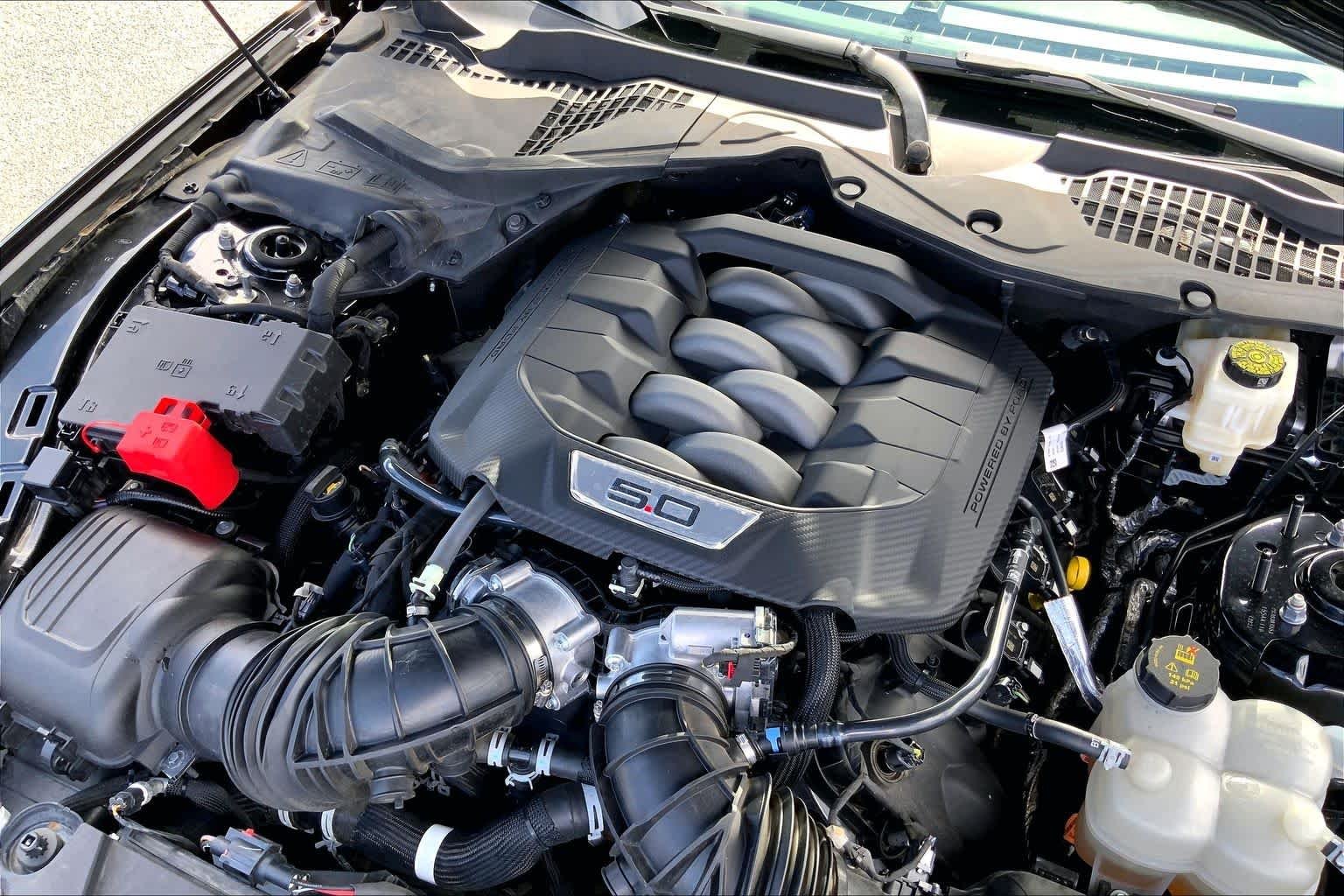 Used 2024 Shadow Black Ford GT Premium image 33