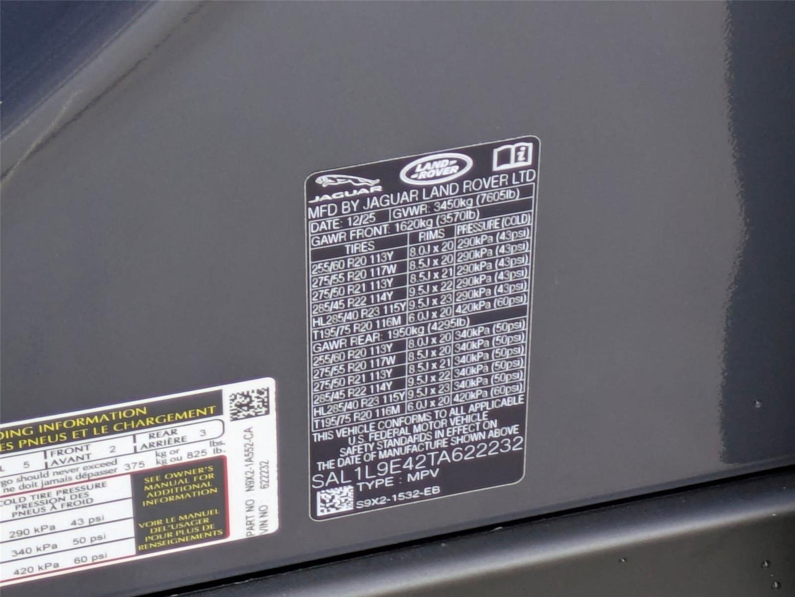 Used 2026 Varesine Blue Metallic Land Rover Dynamic SE image 38