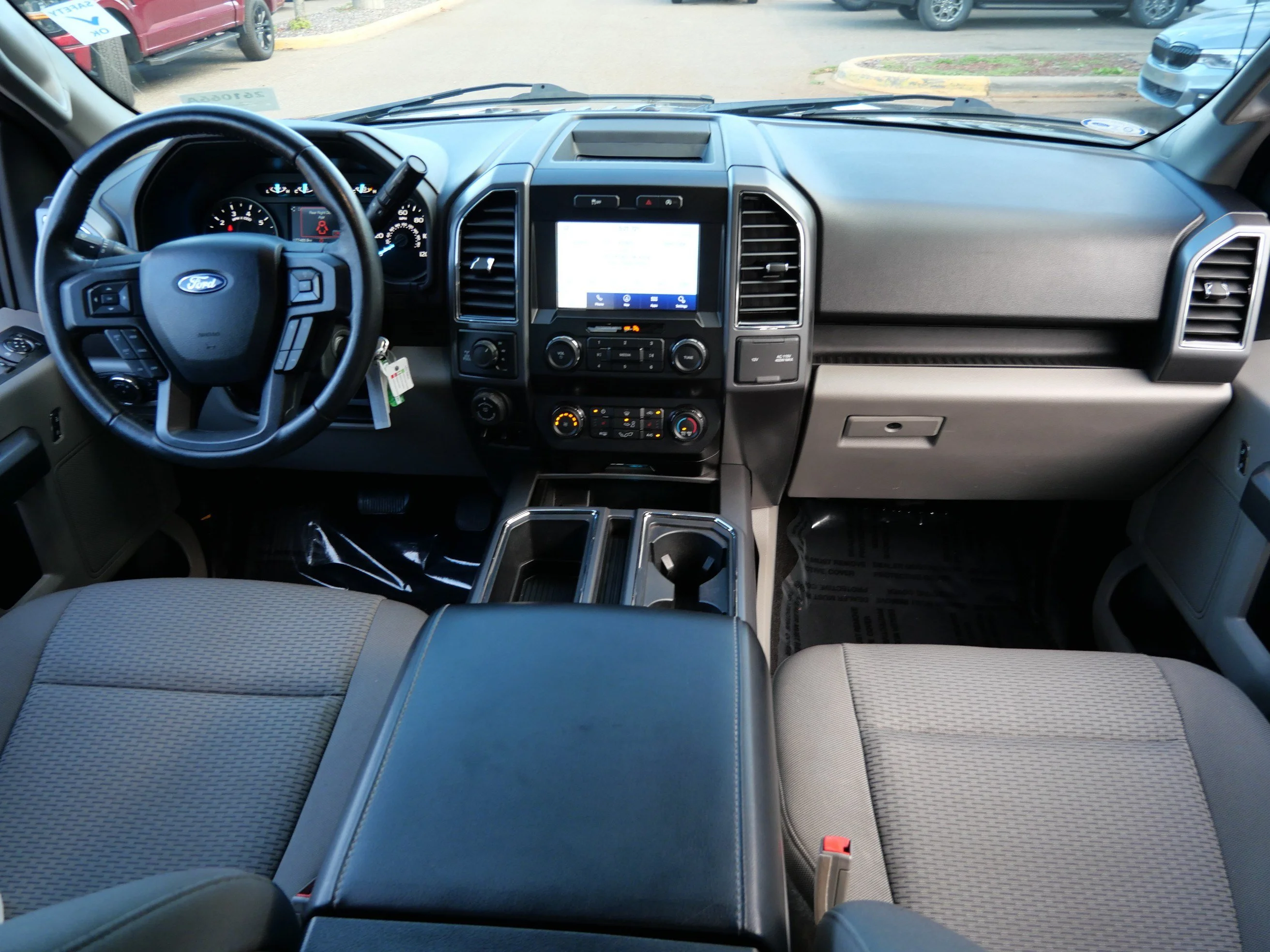 Photo 10