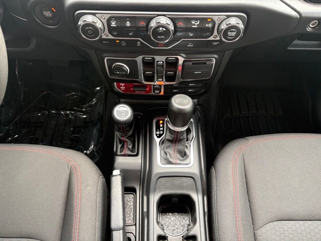 Used 2023 Sting Gray Clearcoat Jeep Rubicon image 32