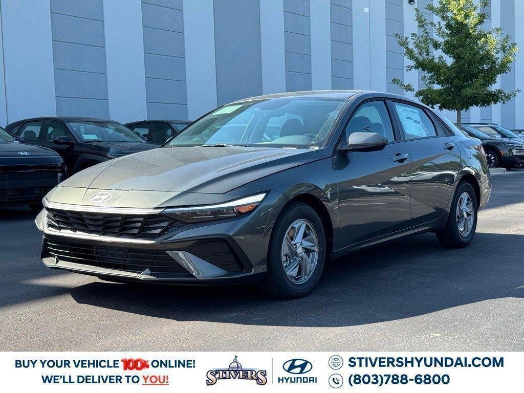 New 2026 Gray Hyundai SE image 9