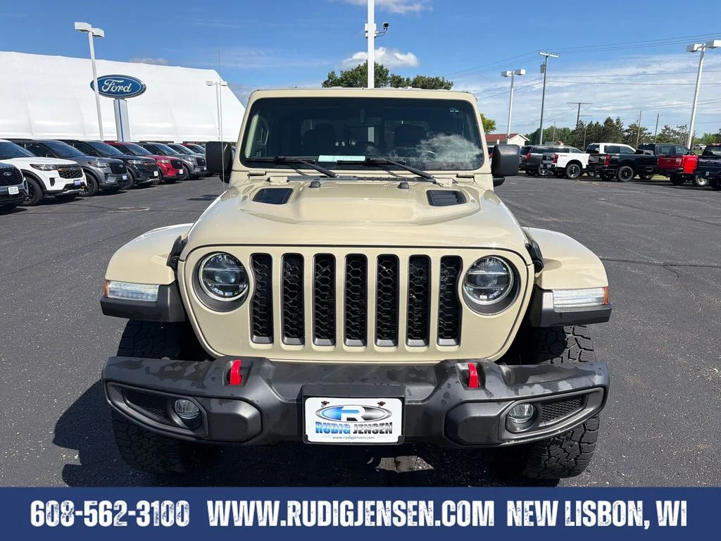 Used 2022 Beige Jeep Rubicon image 8