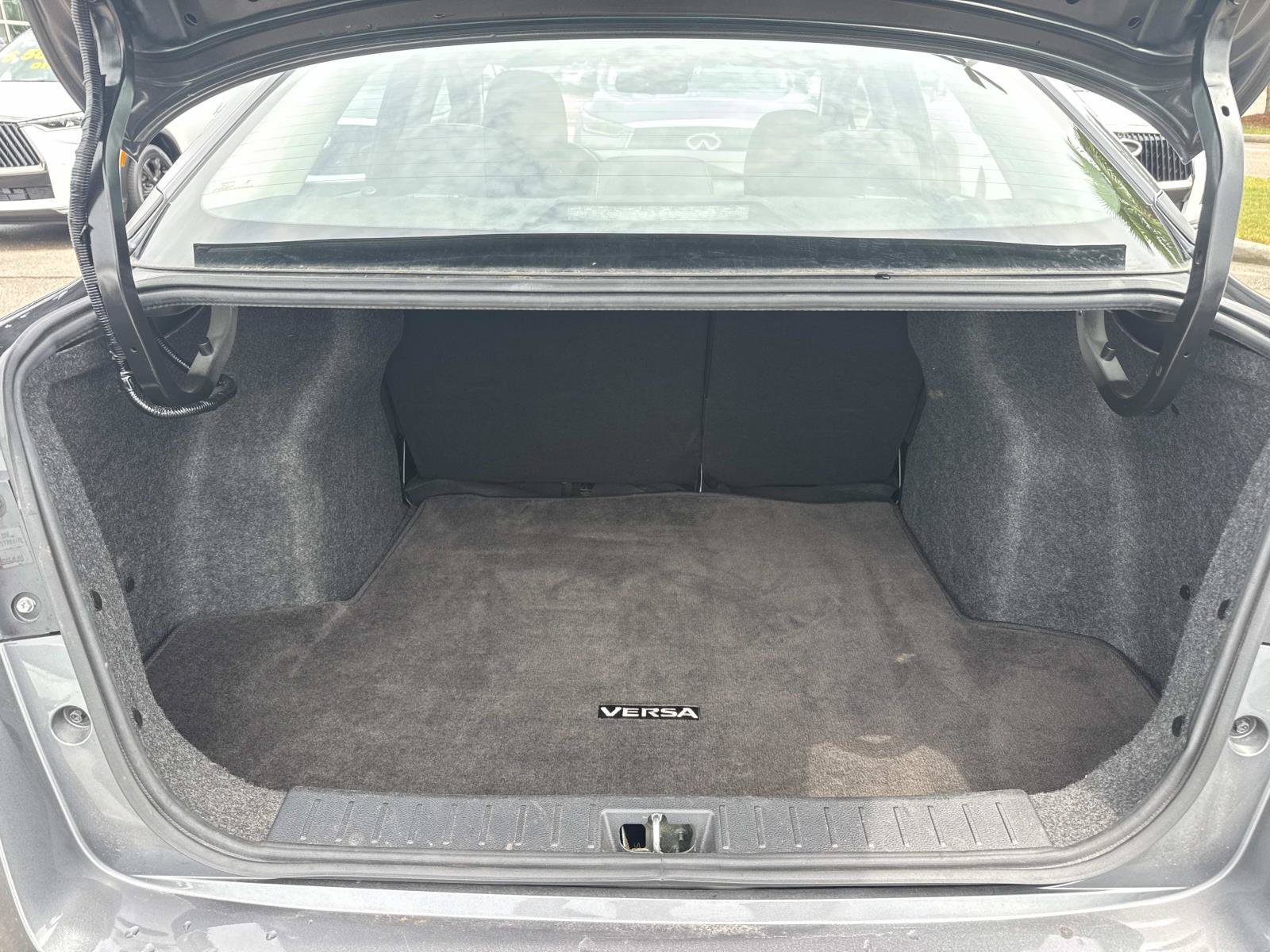 Used 2024 Gray Nissan 1.6 SR image 9