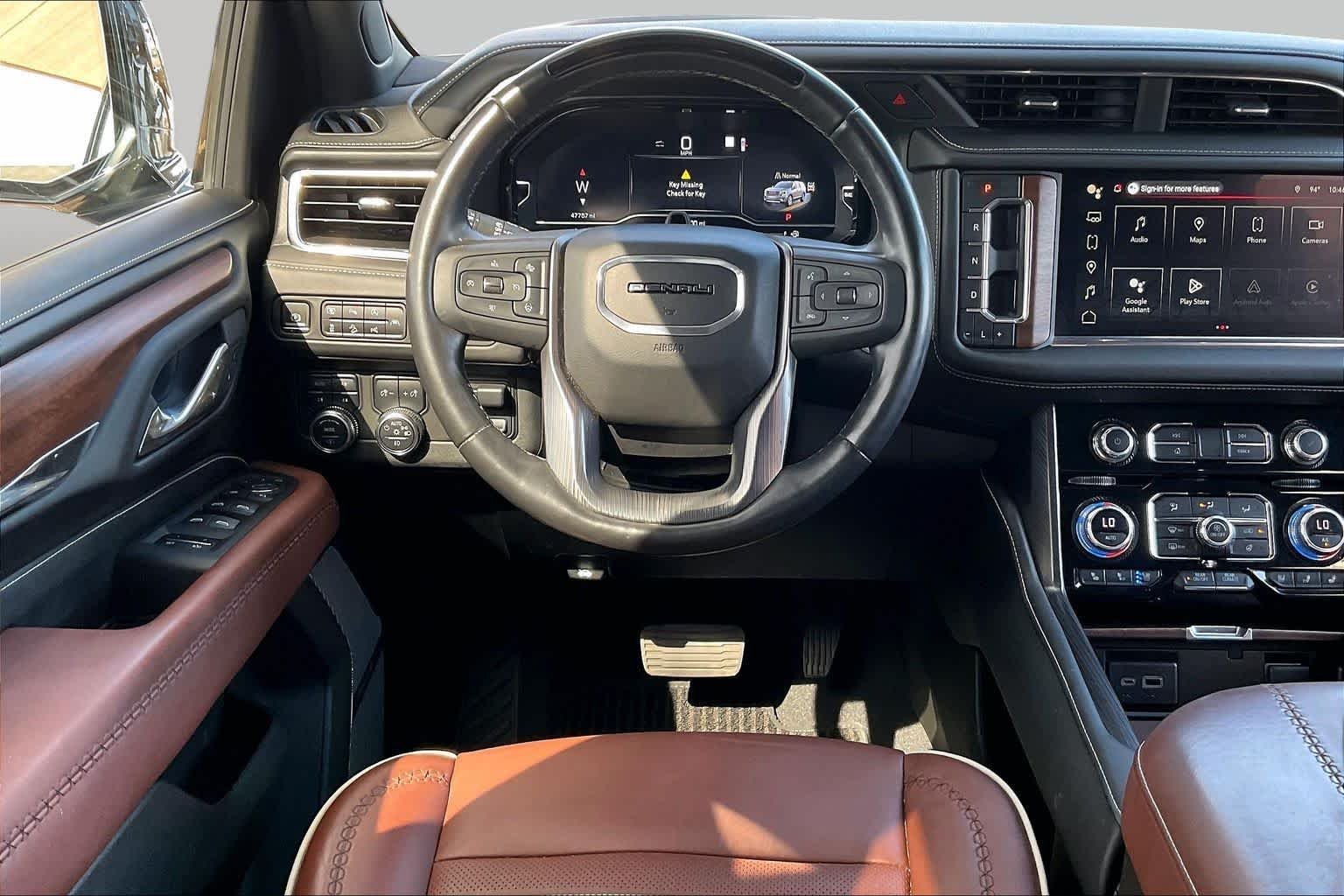 Used 2023 Onyx Black GMC Denali Ultimate image 7