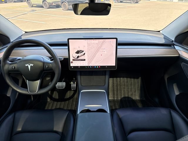 Used 2022  Tesla Performance image 12