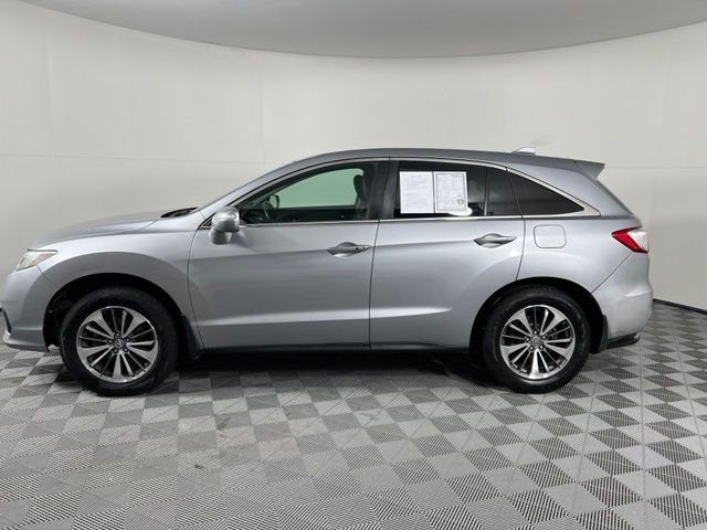 Used 2018 Silver Acura Advance Package image 4