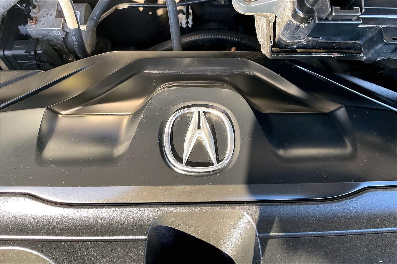 Certified Used 2019 White Diamond Pearl Acura SH-AWD image 30