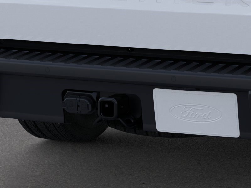 New 2026 Oxford White Ford XLT image 24