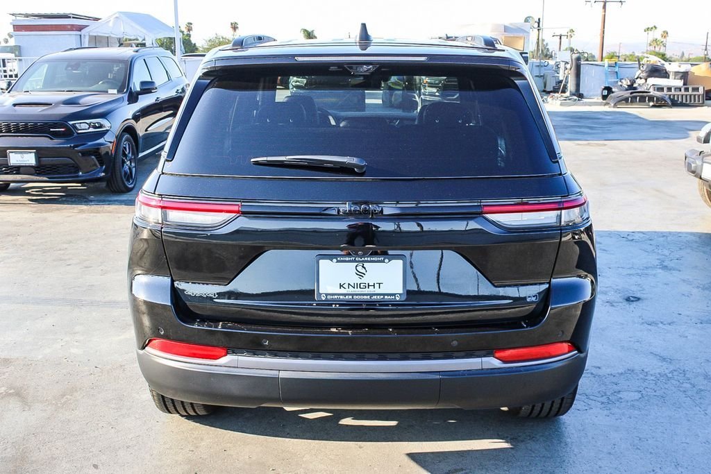 New 2026 Diamond Black Jeep 85th Anniversary Edition image 8