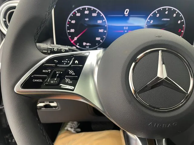 New 2026  Mercedes-Benz GLC 300 image 24