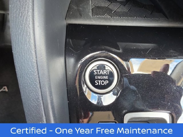 Certified Used 2025 White Nissan 1.6 SV image 28