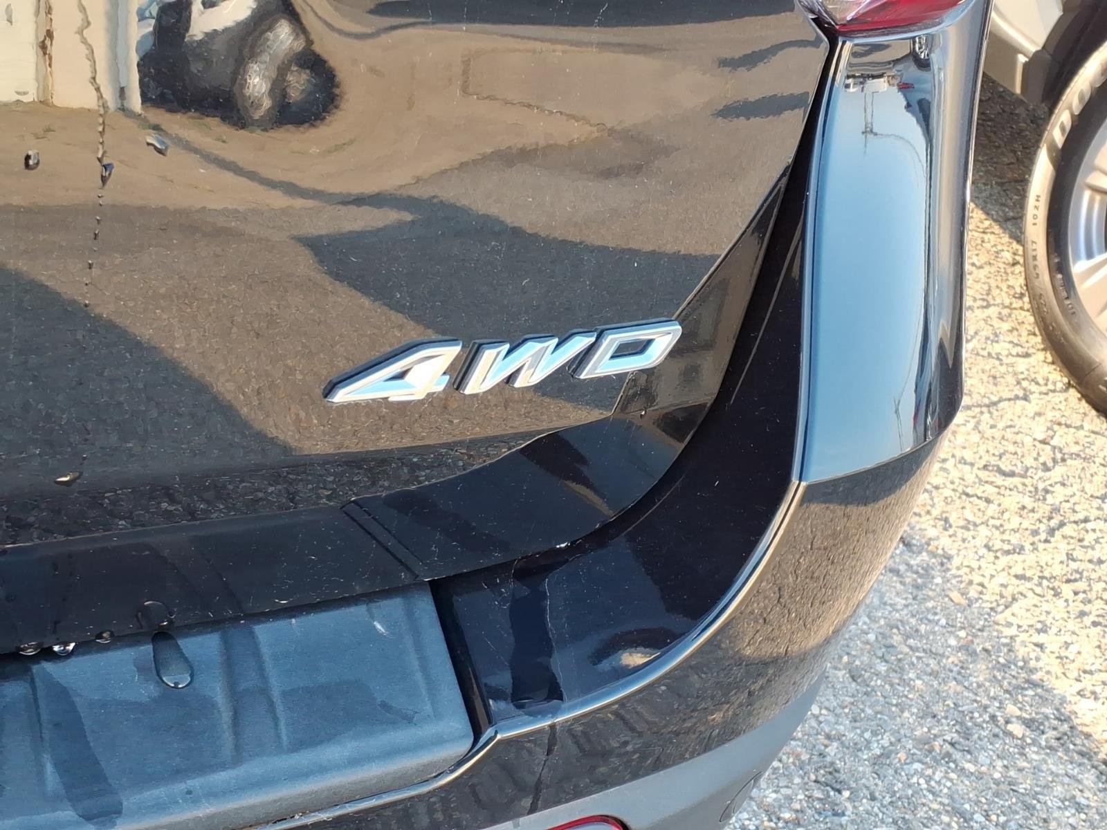 Used 2023 Agate Black Metallic FORD XLT image 7