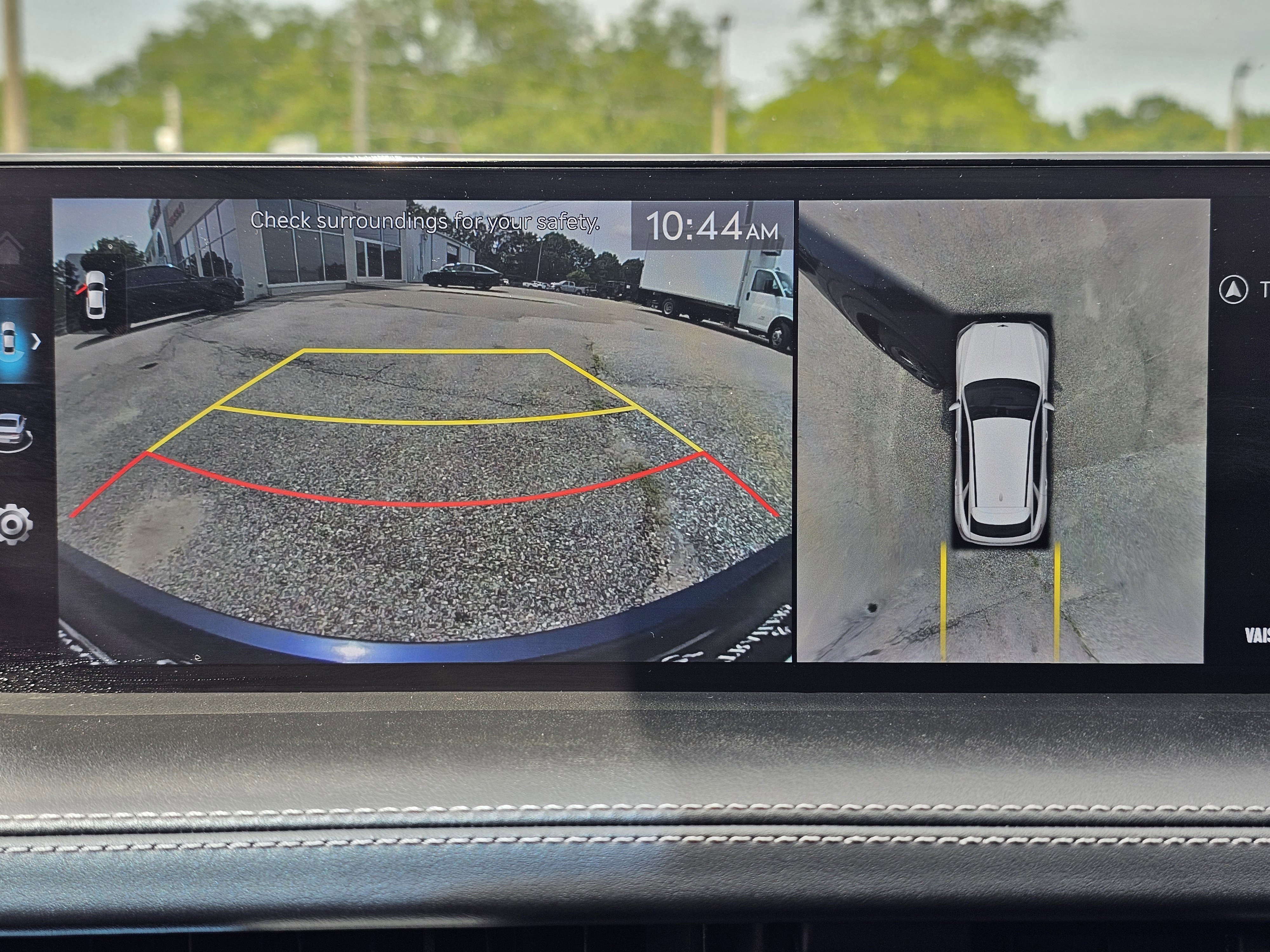 2023 GENESIS GV70 Standard - Photo 32