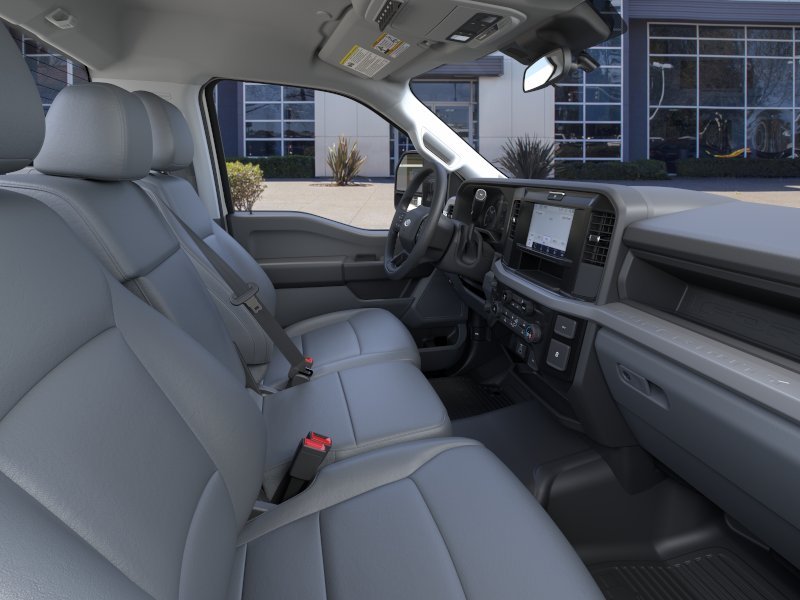 New 2025 Oxford White Ford F-450® XL image 11