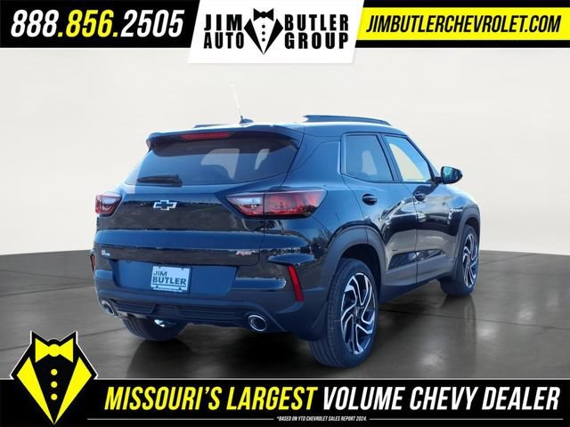 New 2026 Mosaic Black Metallic Chevrolet RS image 4