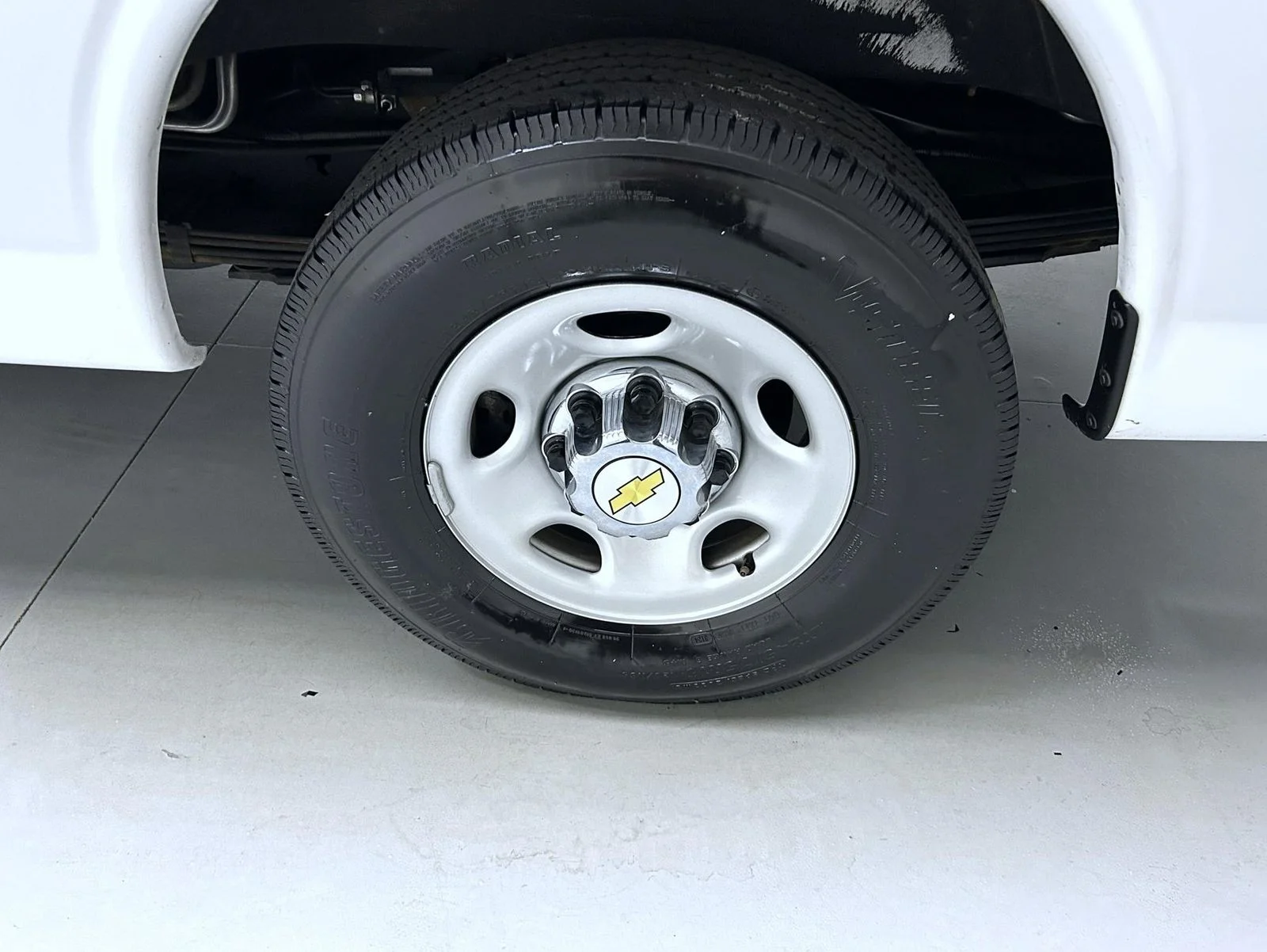 Used 2024 White Chevrolet LT image 21