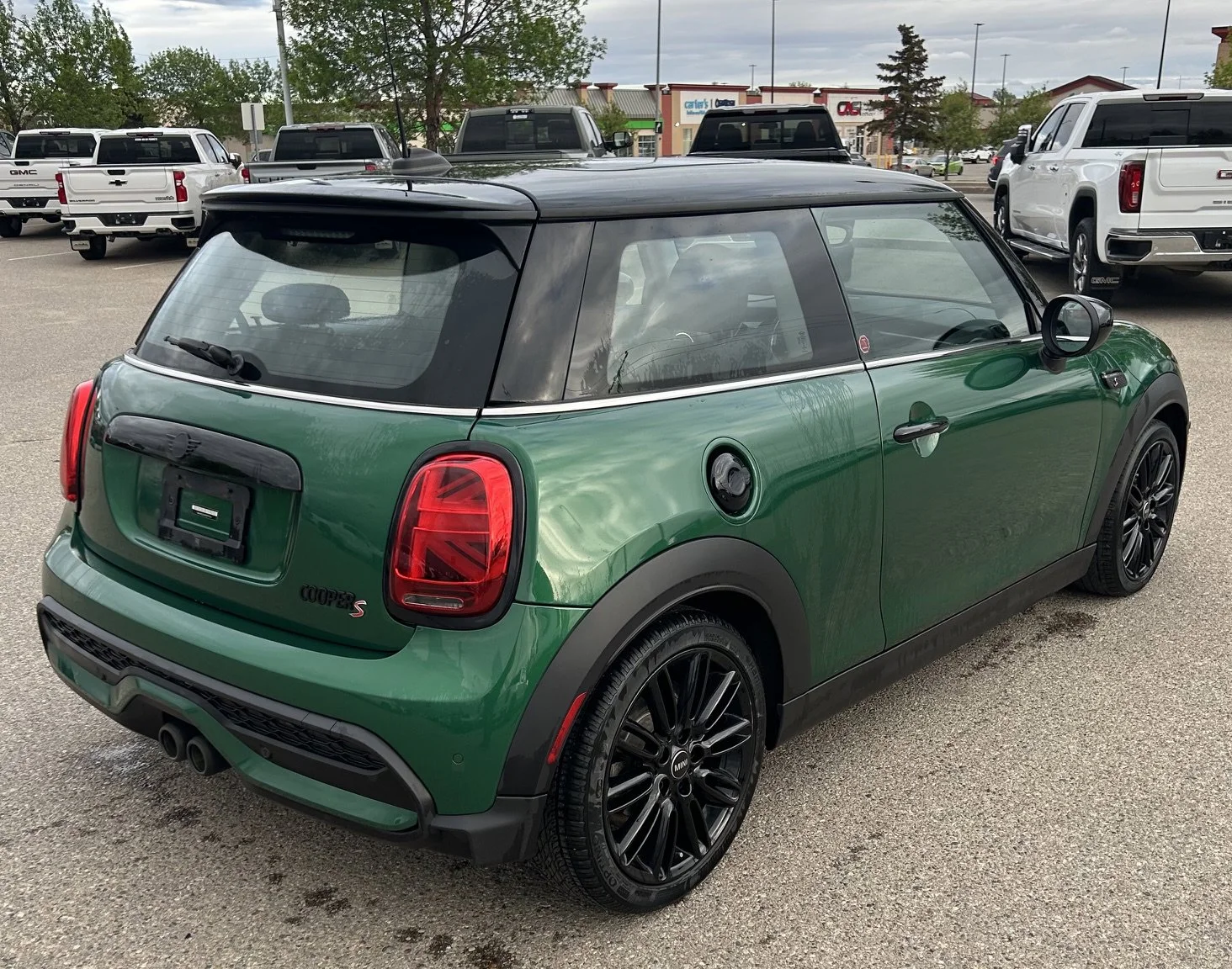 Used 2023 Green MINI Cooper S HB image 5