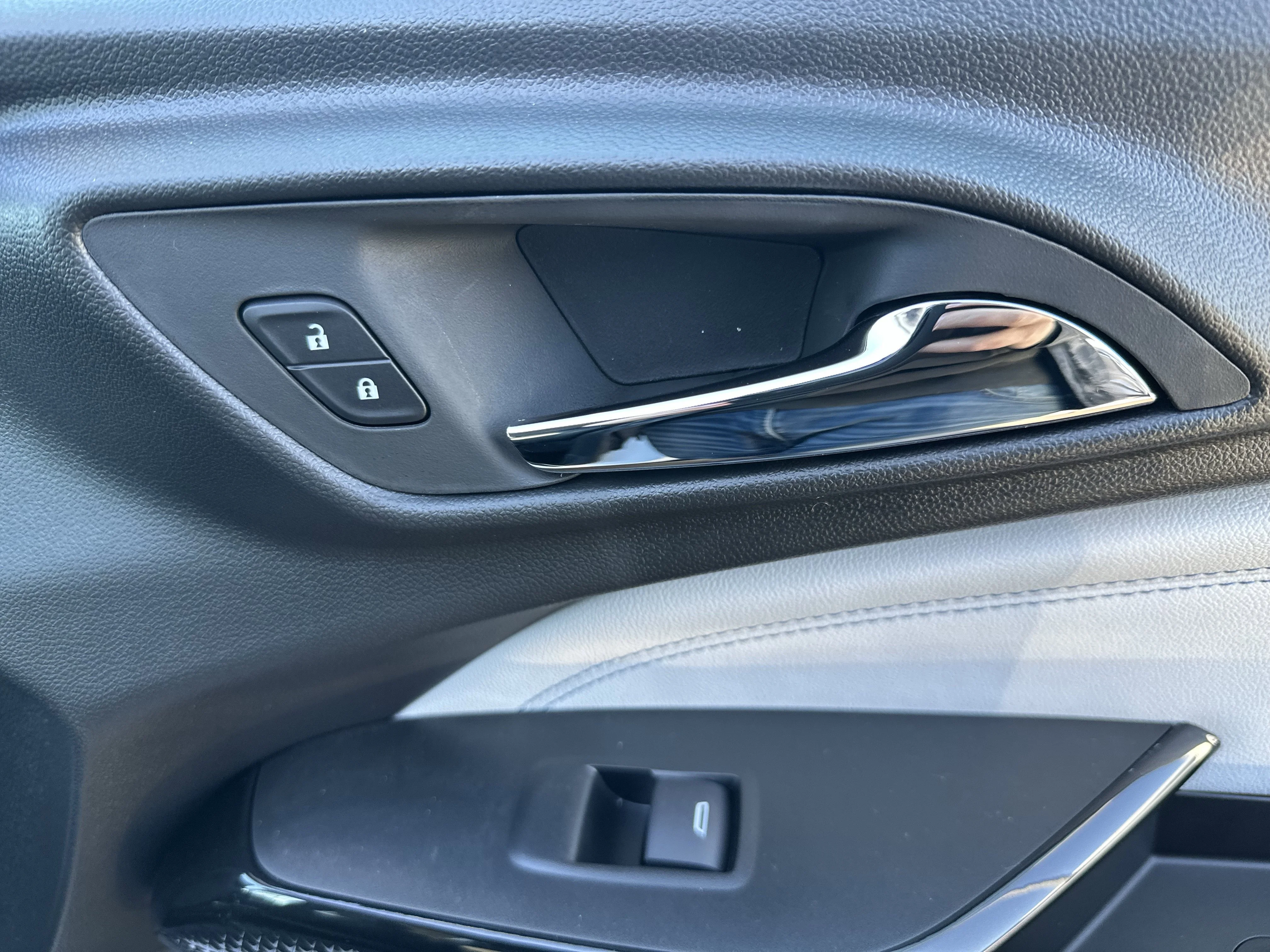 New 2026 Summit White Chevrolet LT image 19