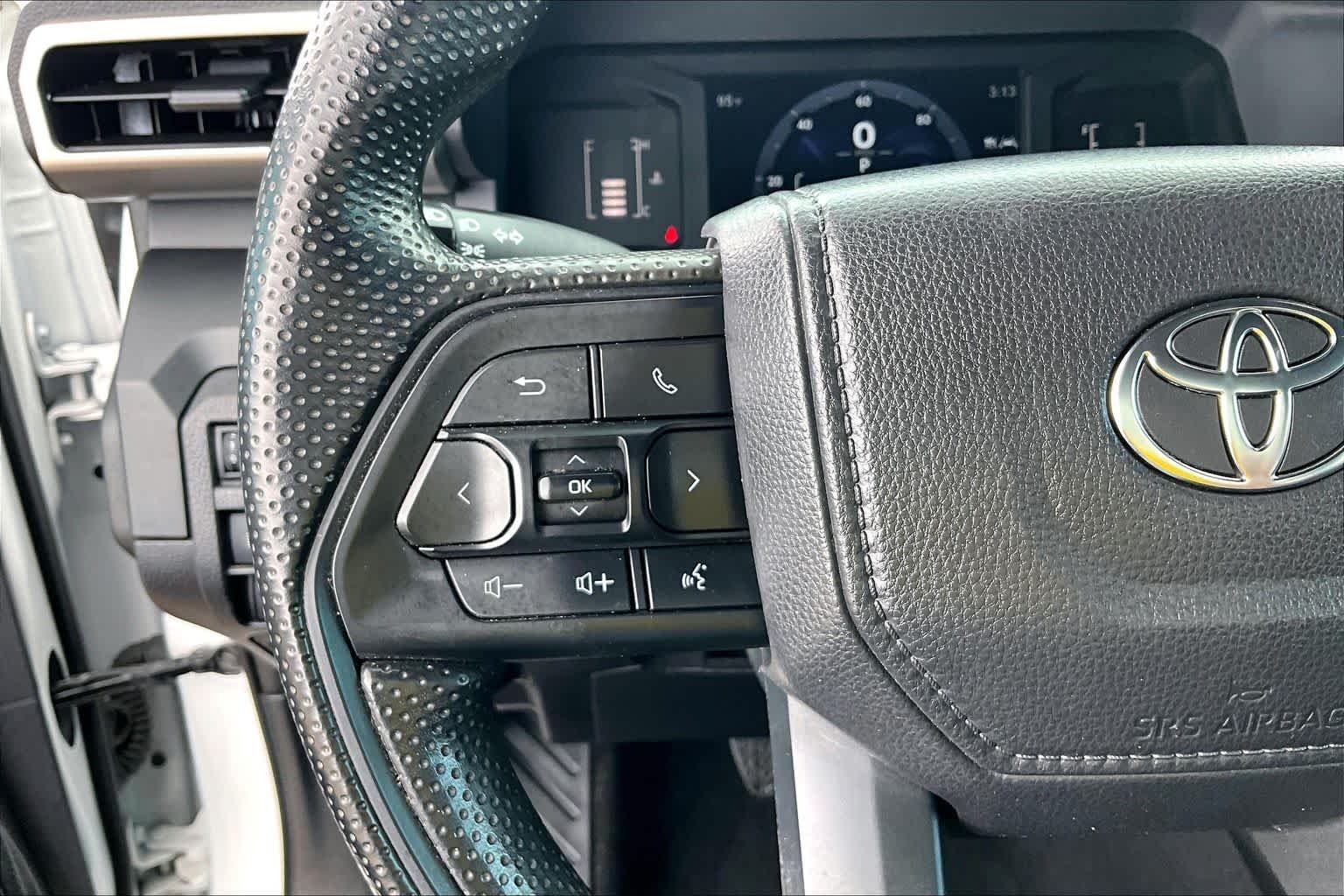 Used 2025 Ice Cap Toyota SR image 23