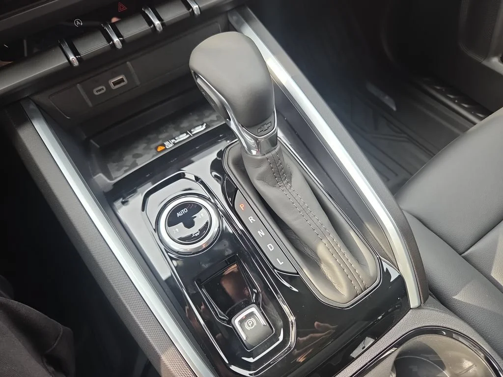 2026 Chevrolet Colorado LT - Photo 21