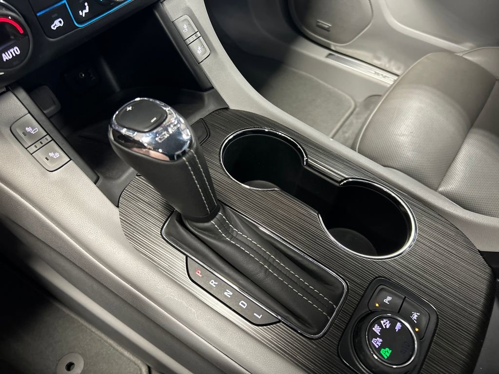 Used 2019 SMOKEY QUARTZ METALLIC GMC SLT image 25
