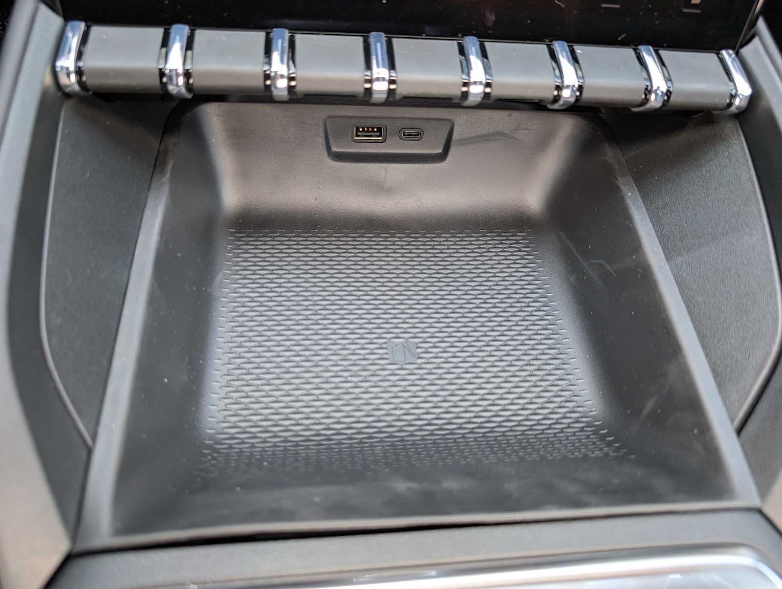 New 2027 Volcanic Red Tintcoat GMC Elevation image 24